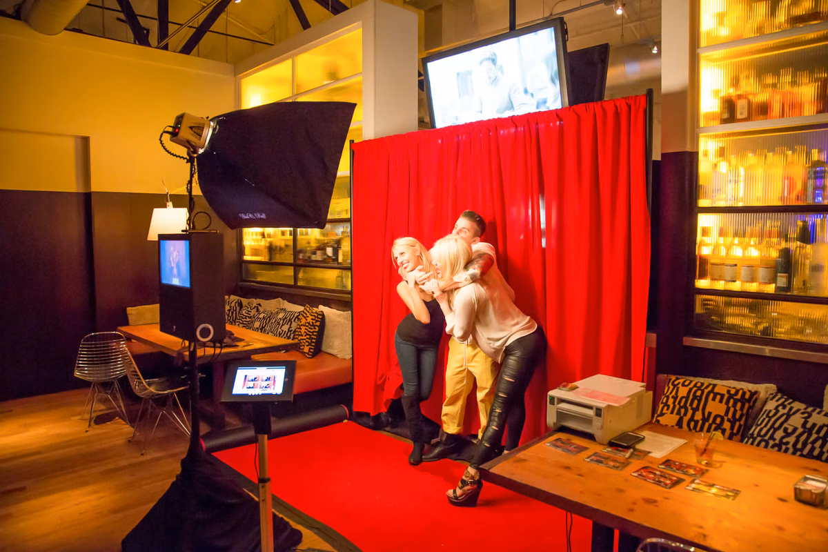 Gold Photo Station event 12